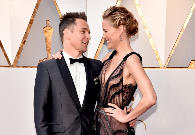 Sam Rockwell Shows His Love for Leslie Bibb at Oscars By Wearing Cufflinks Of Her Name